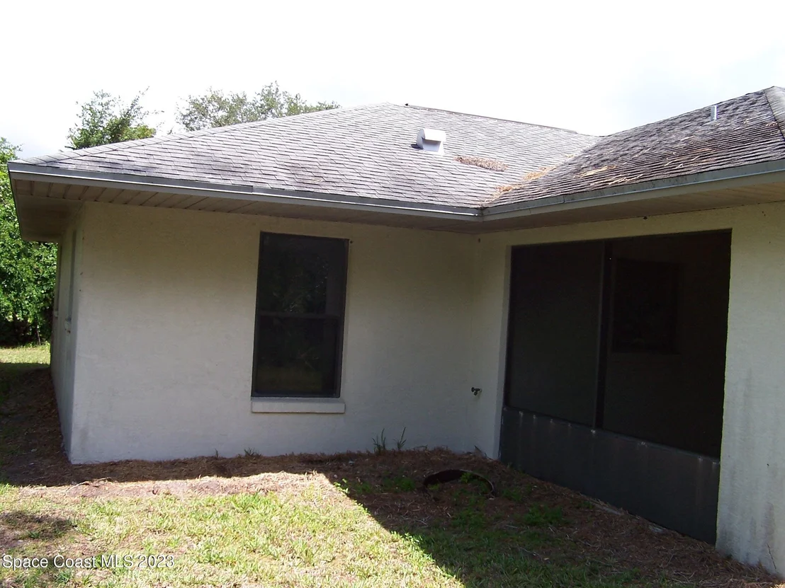 Photo of 3735 Felda Street