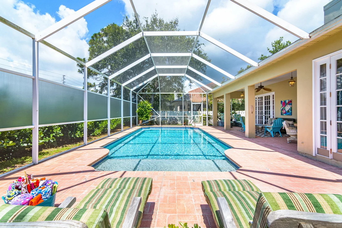 Photo of 463 Peregrine Drive