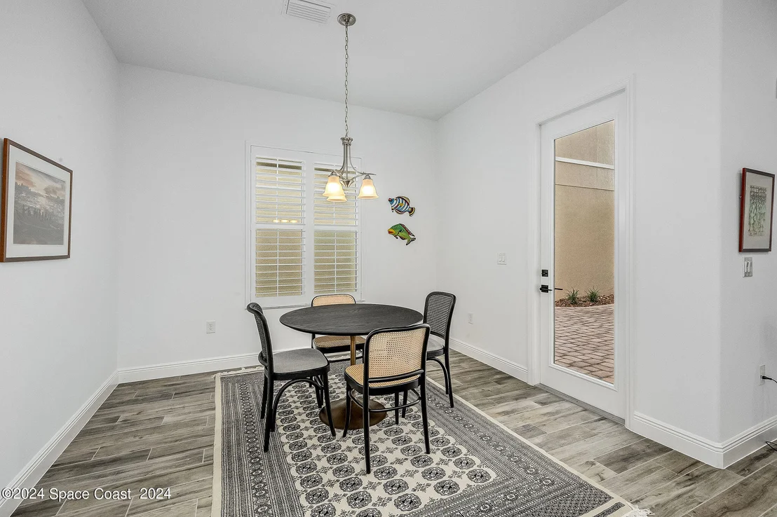 Photo of 8536 Lyside Drive
