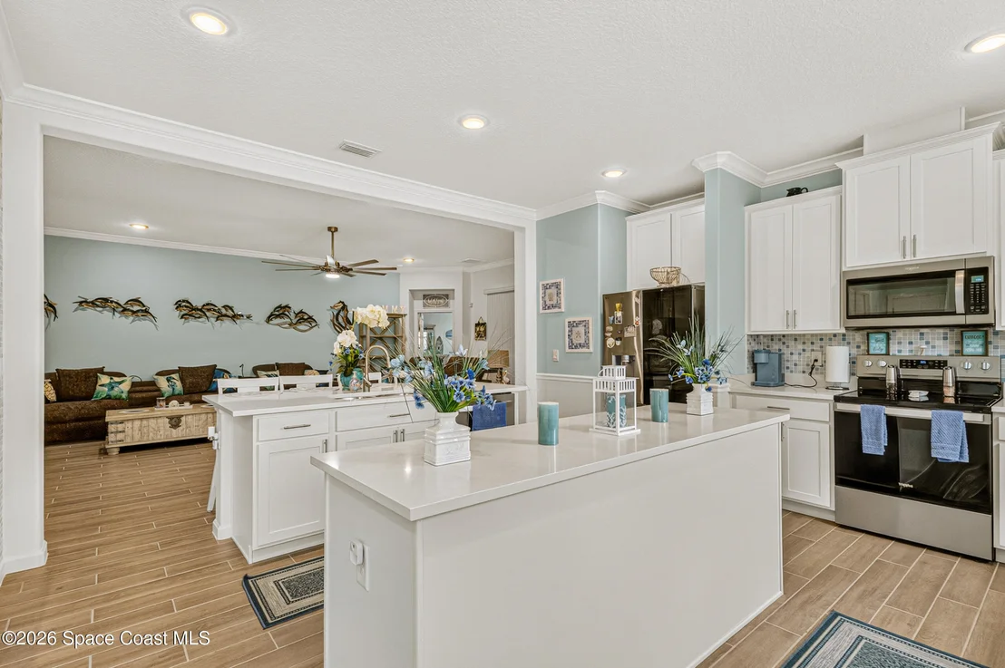 Photo of 6691 Cameo Drive