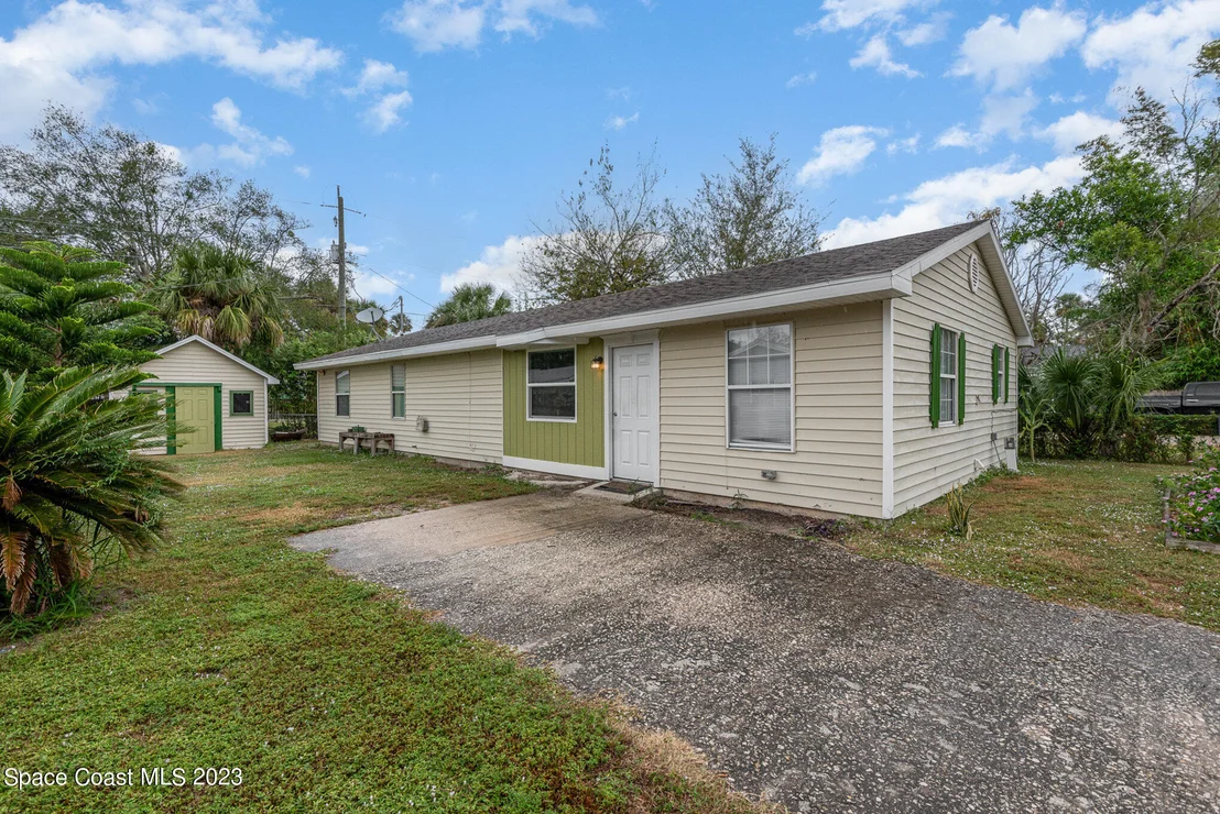 Photo of 142 Homburg Place
