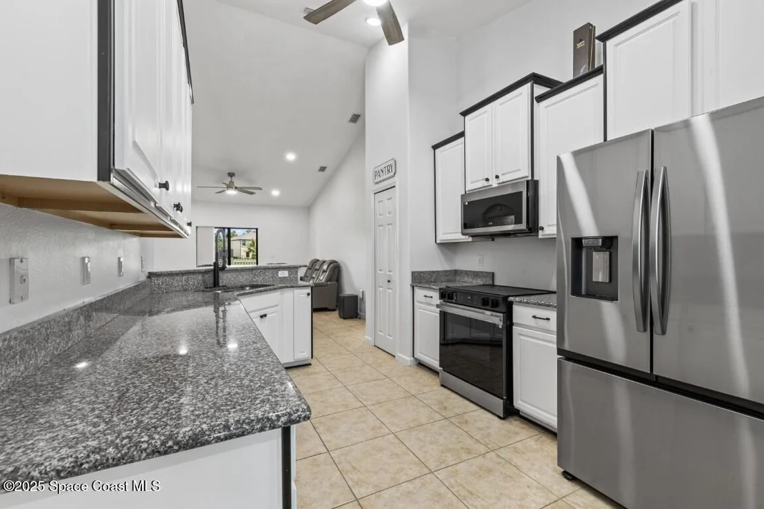 Photo of 1071 Dillard Drive SE