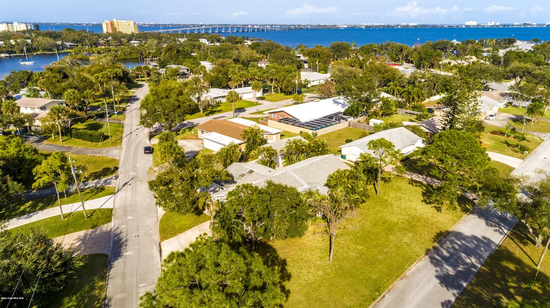 Photo of 572 Royal Palm Drive