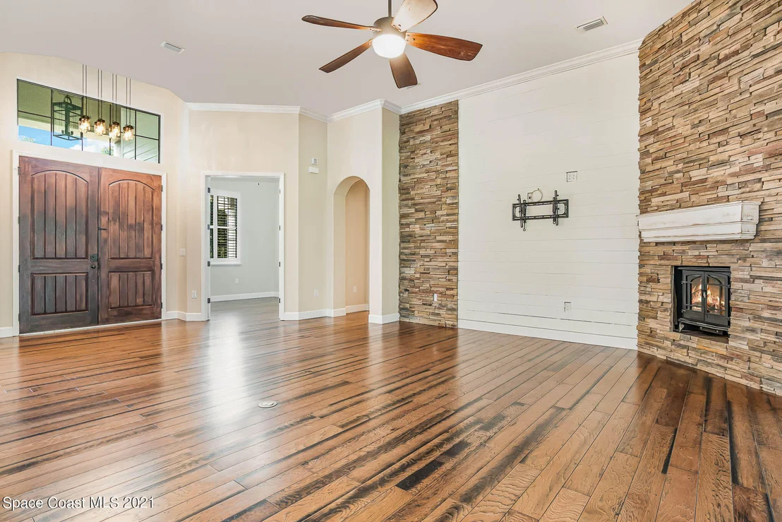Photo of 1493 Sitka Lane