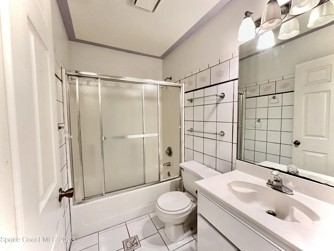 Photo of 4315 Curtis Boulevard
