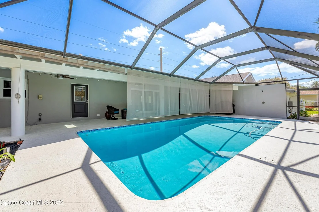 Photo of 200 Oak Street