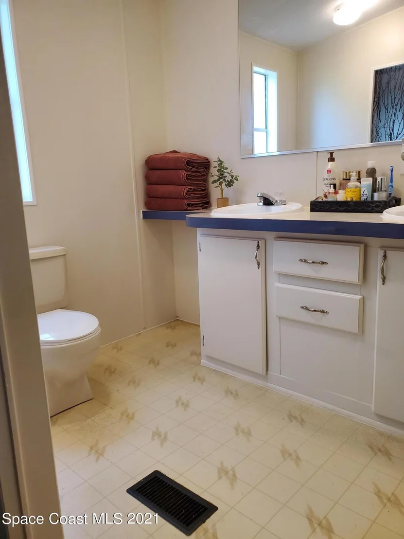 Photo of 6995 Evergreen Drive