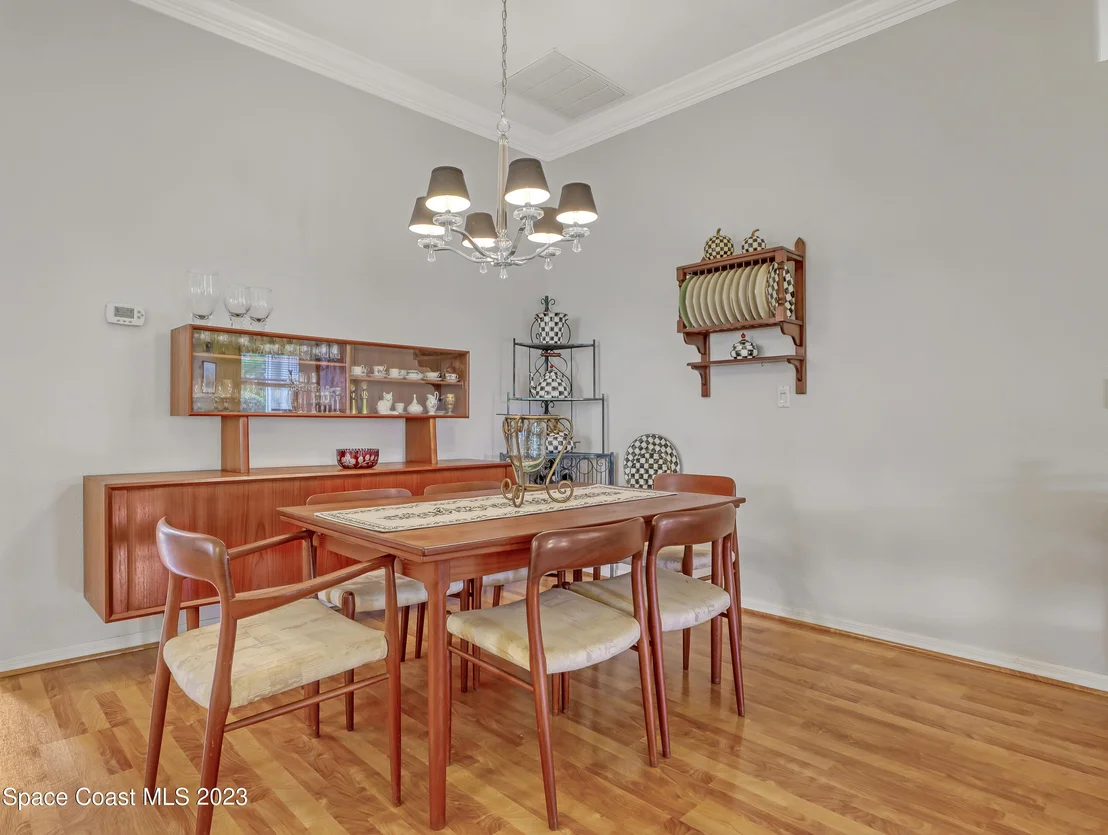 Photo of 904 Suntree Woods Drive