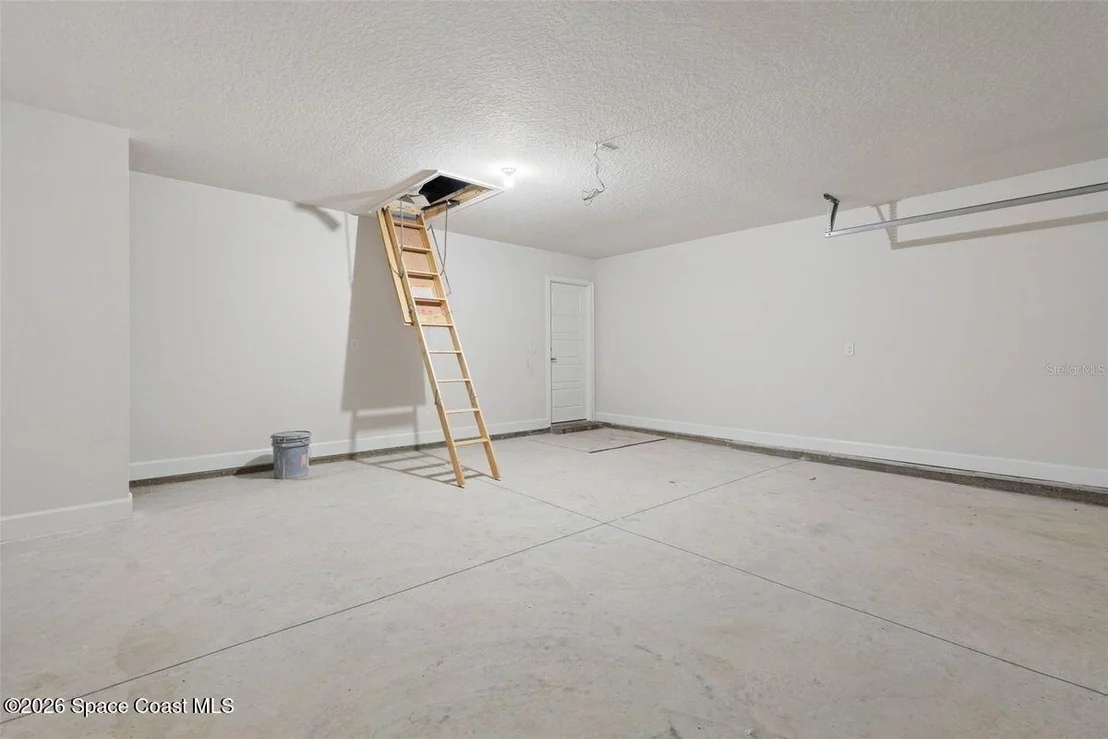 Photo of 962 Seneca Avenue
