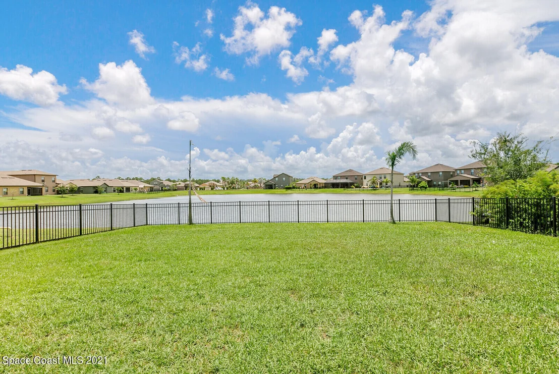Photo of 739 Fiddleleaf Circle