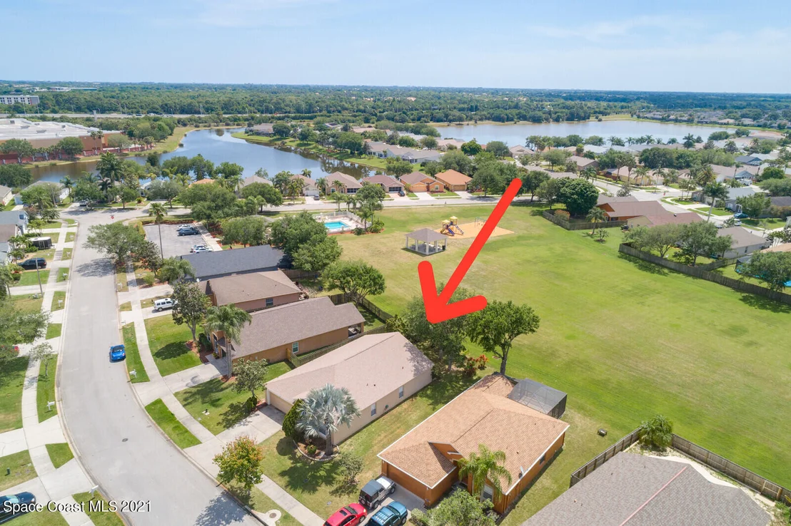 Photo of 8595 Eola Court