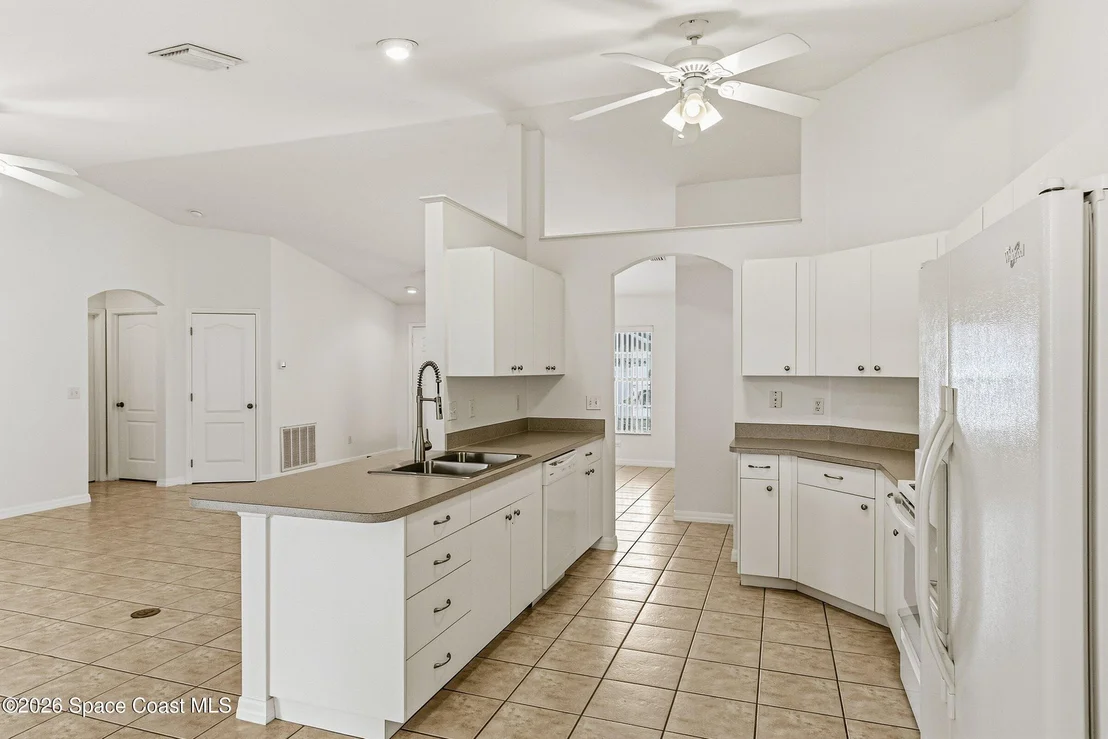 Photo of 1343 Richwood Circle