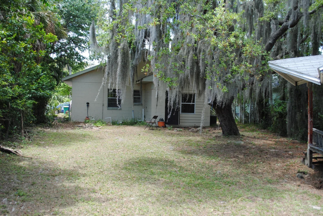 Photo of 2011 Bignonia Street