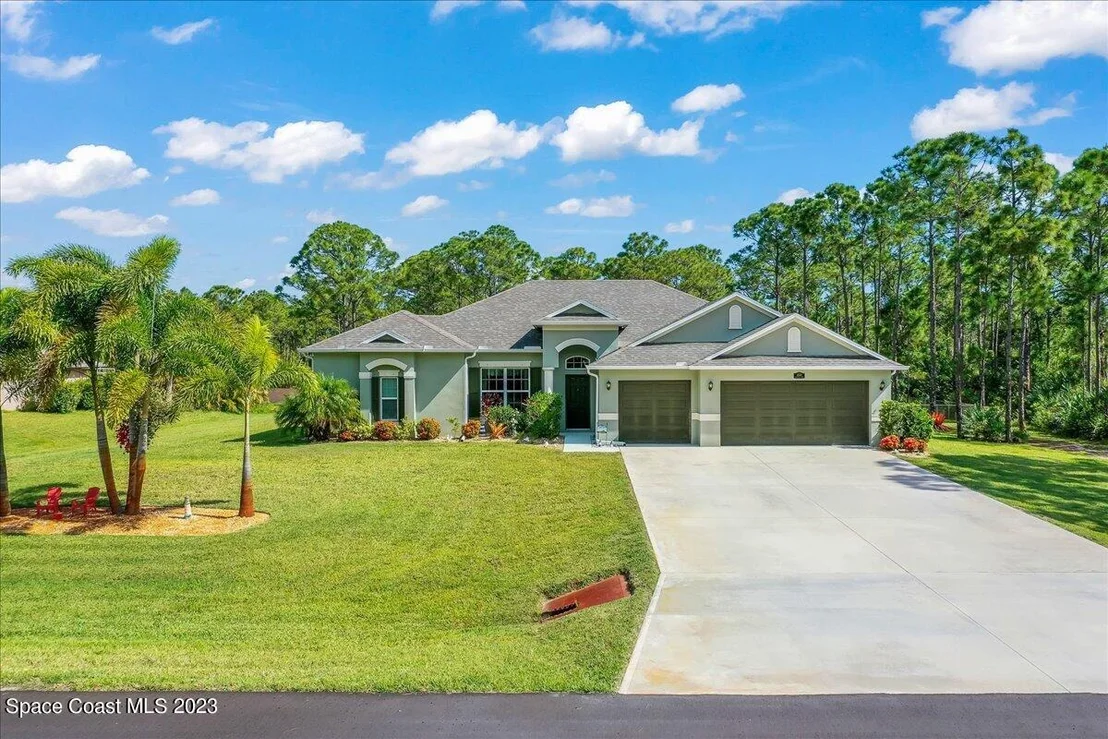 Photo of 4504 Celestial Drive