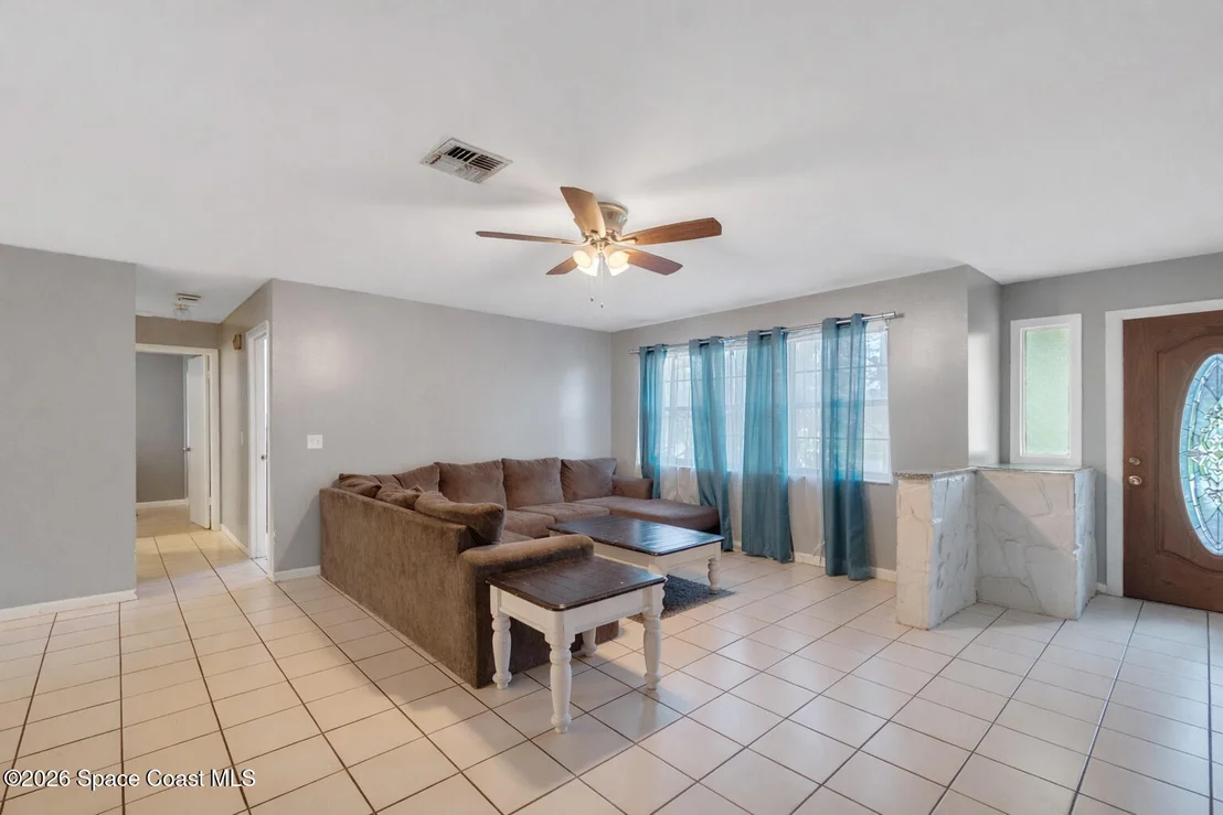 Photo of 697 Barber Street