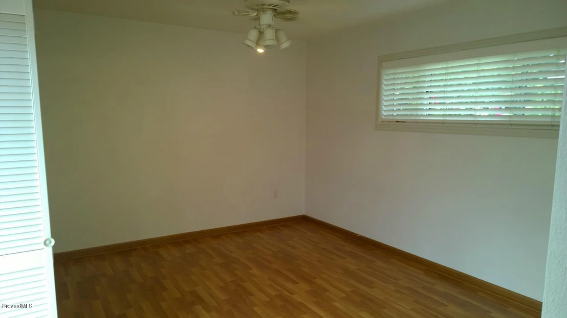 Photo of 1109 Pinetree Drive