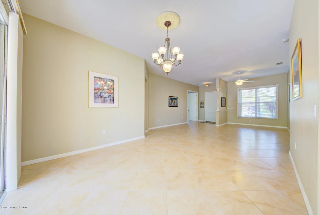 Photo of 4698 Alamanda Drive