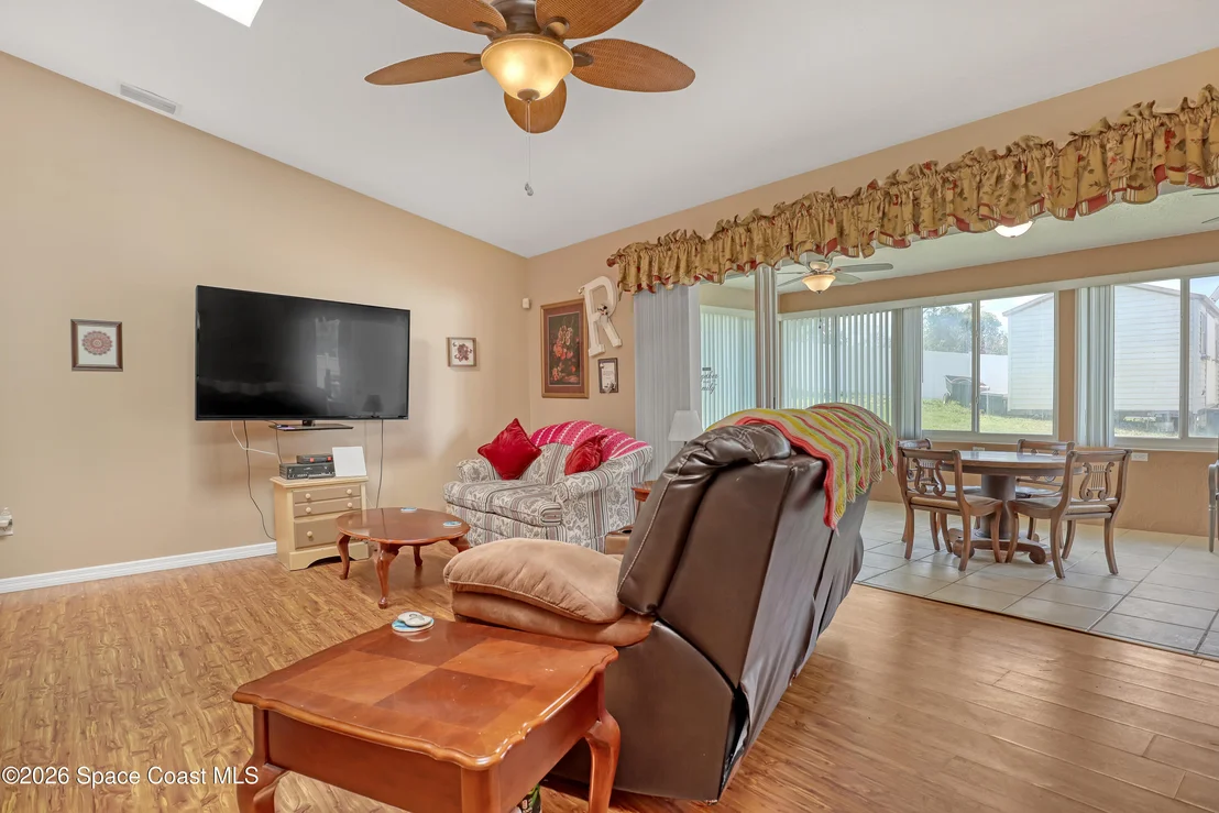 Photo of 3975 Tangle Drive
