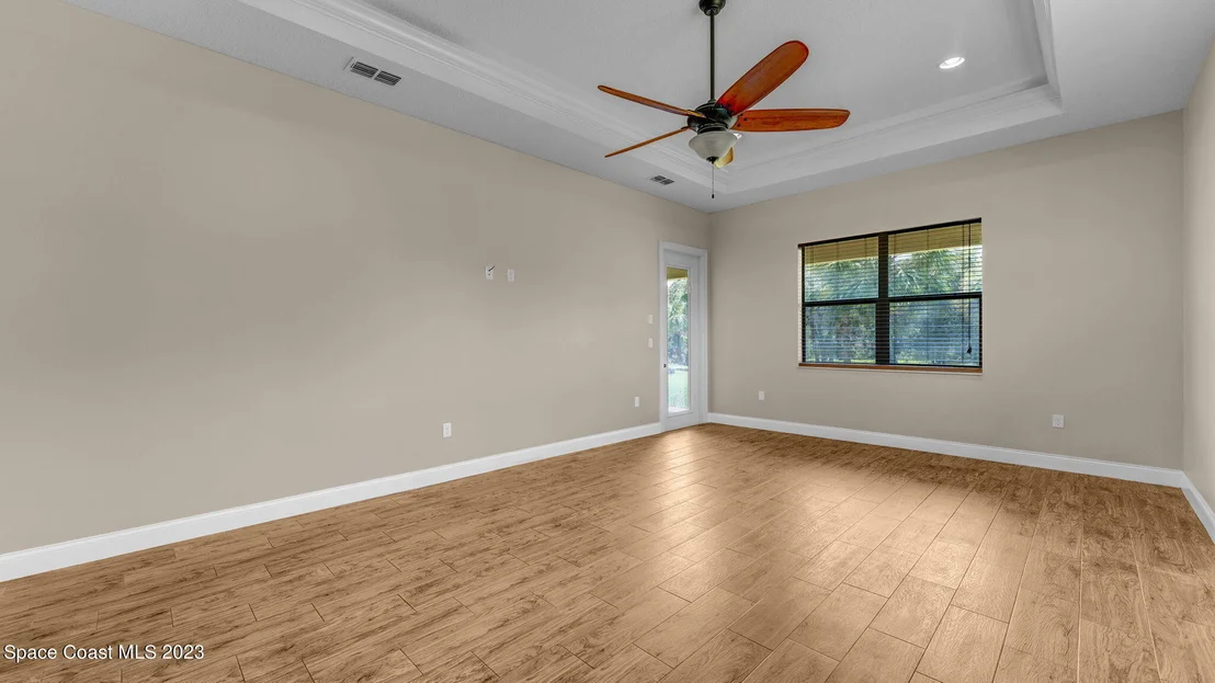 Photo of 2372 Westhorpe Drive
