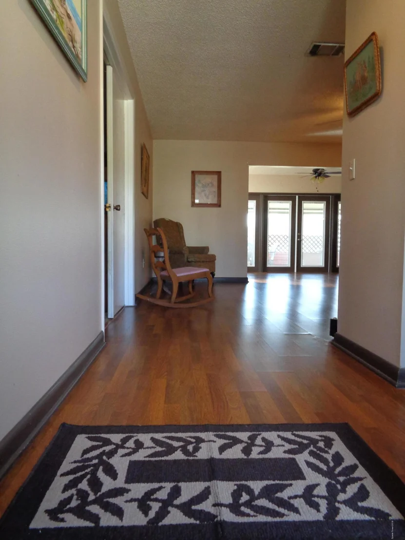 Photo of 1232 Dawn Street NE