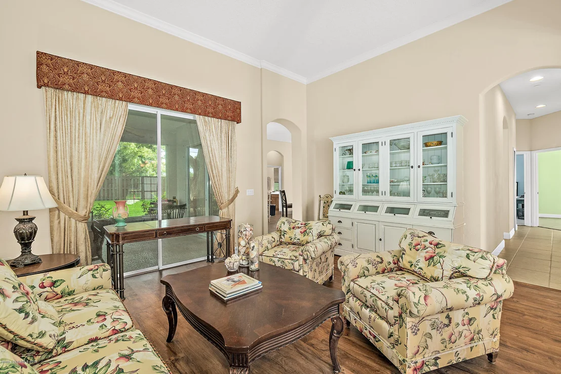 Photo of 2183 Woodfield Circle