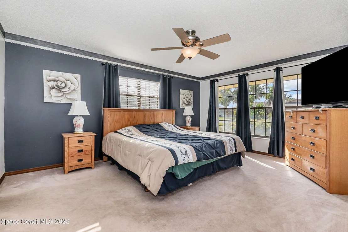Photo of 340 Grant Avenue
