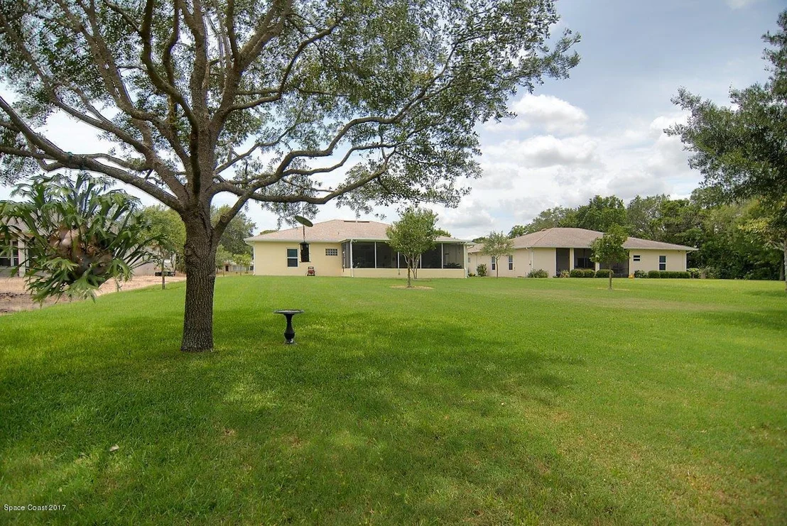 Photo of 1870 Trimble Road