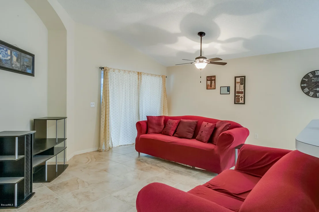 Photo of 963 Shaw Circle