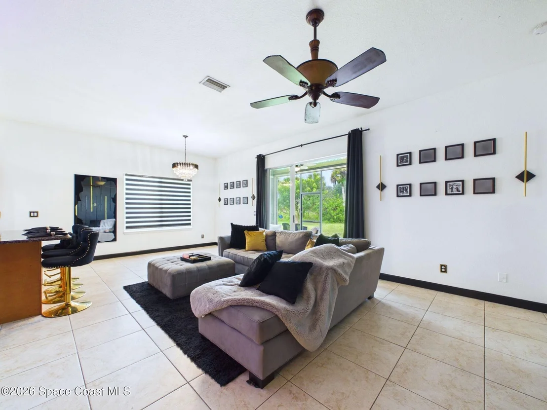 Photo of 501 Carley Lane
