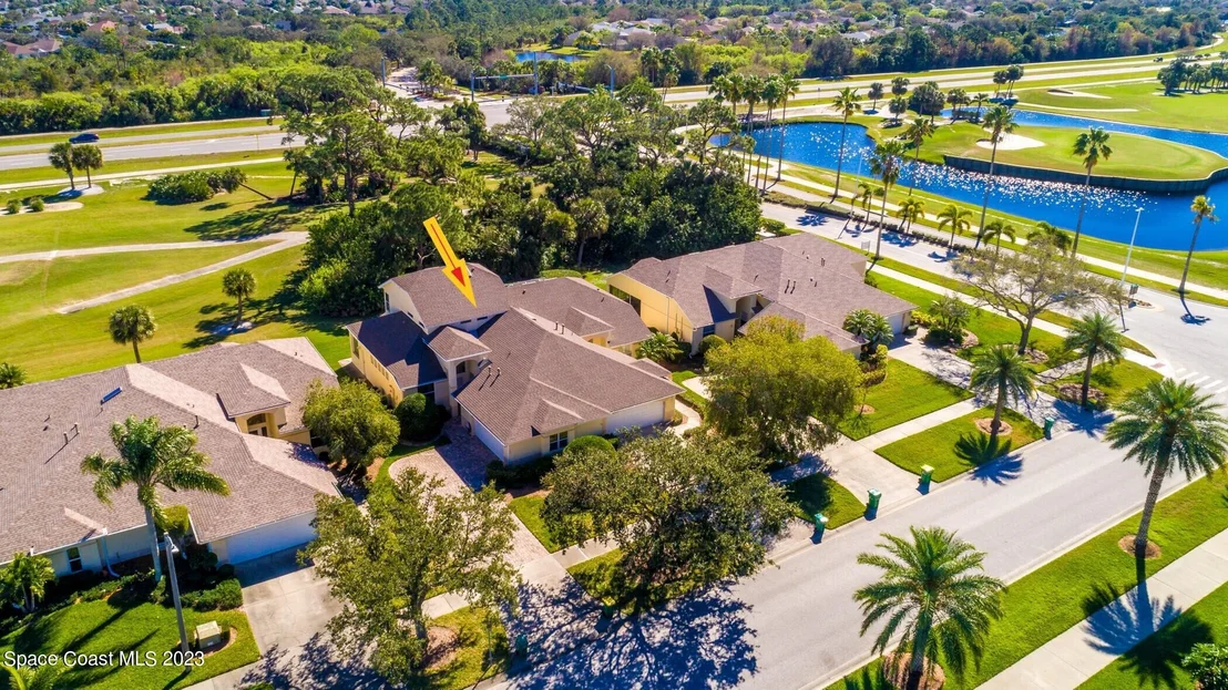 Photo of 1961 Golf Vista Boulevard