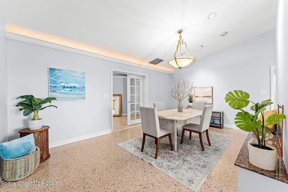 Photo of 1455 Rockledge Drive