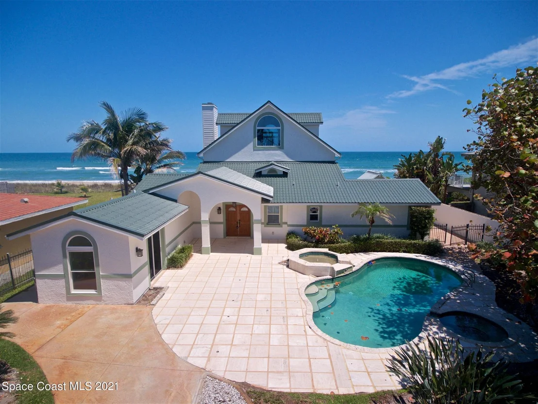 Photo of 2055 N Highway A1a