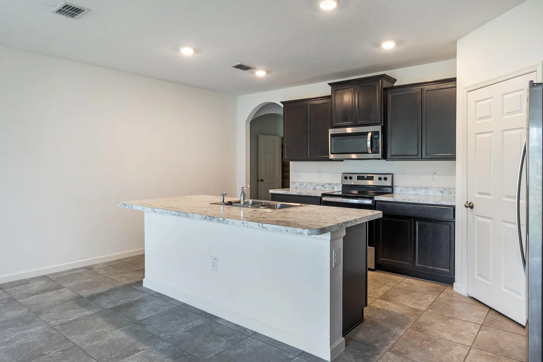 Photo of 656 Airoso Road SE