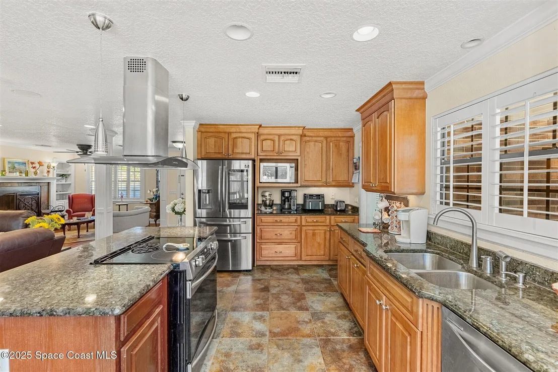 Photo of 8000 Pine Needle Lane