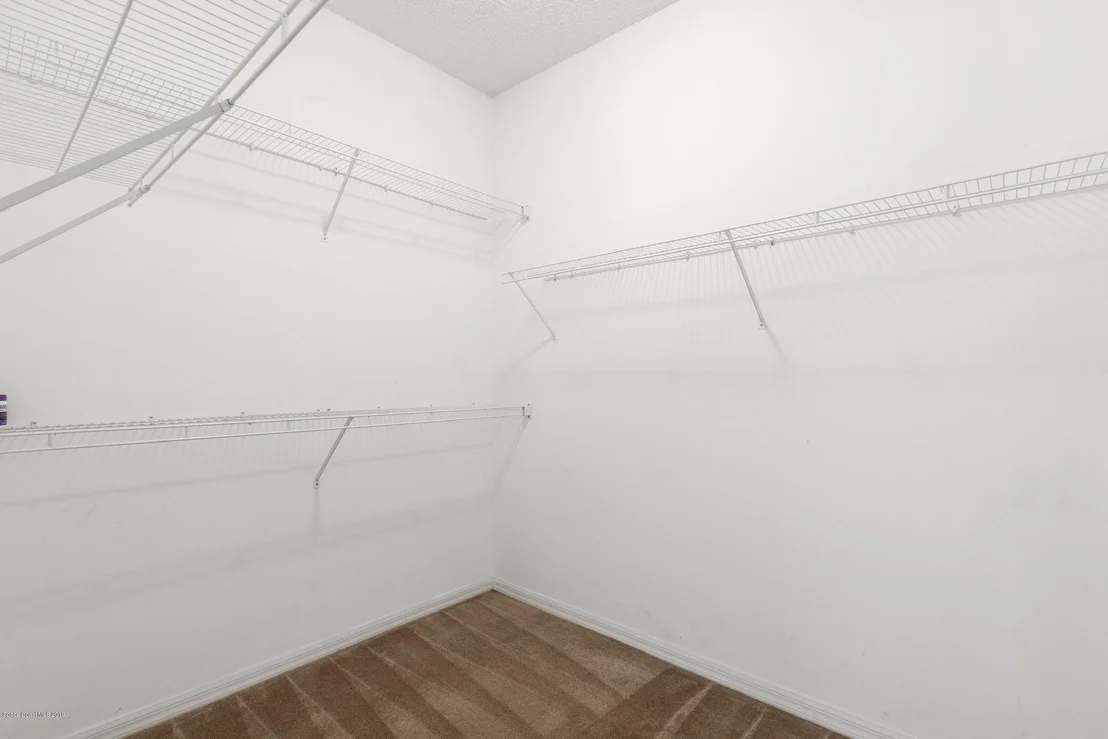 Photo of 5585 Graham Street