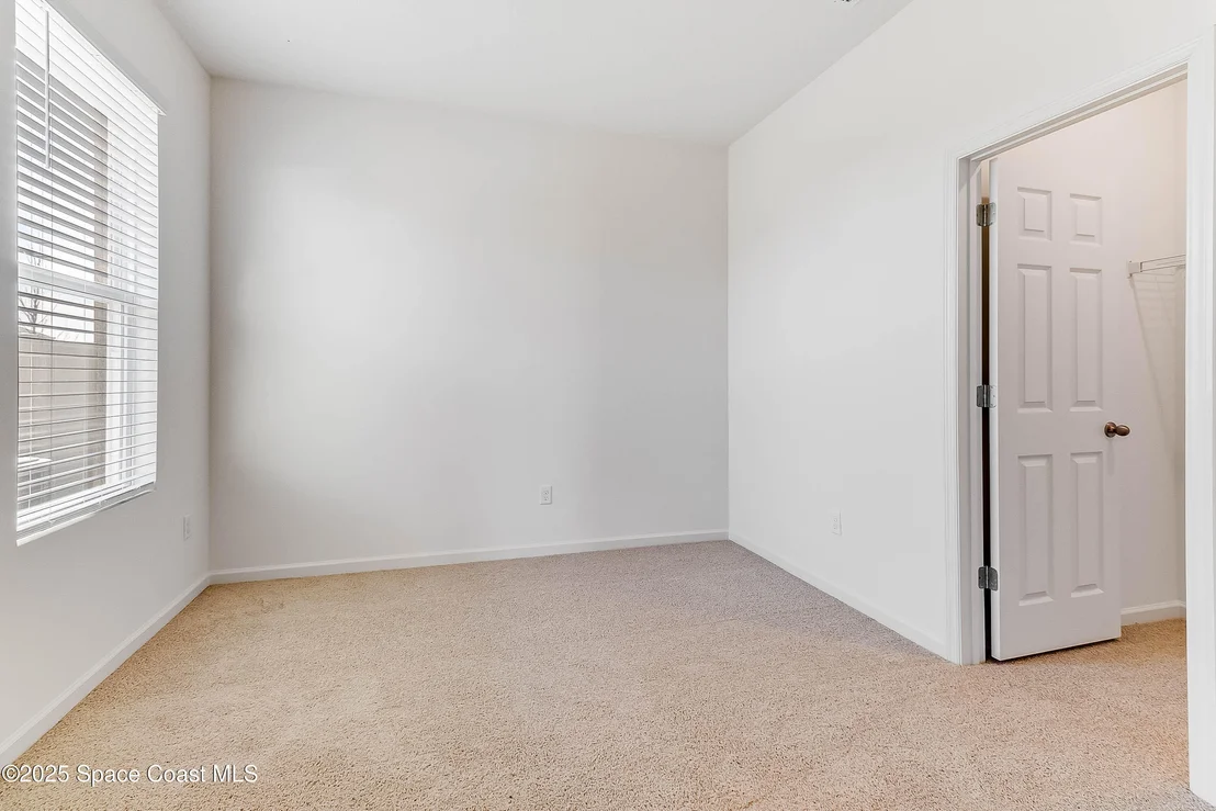 Photo of 7075 Serpentine Court