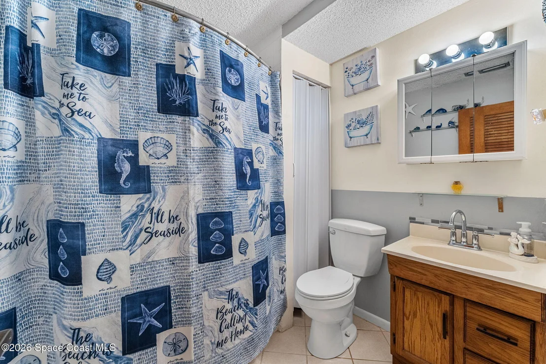 Photo of 241 Avenida Central