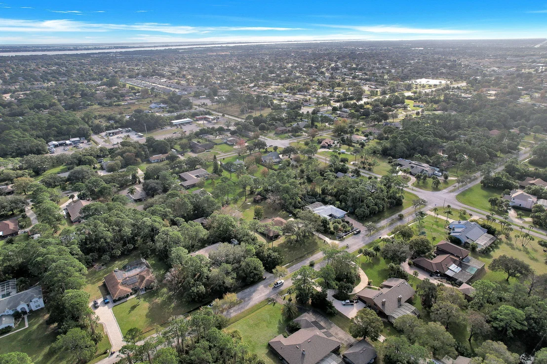 Photo of 1810 Laurel Oak Drive