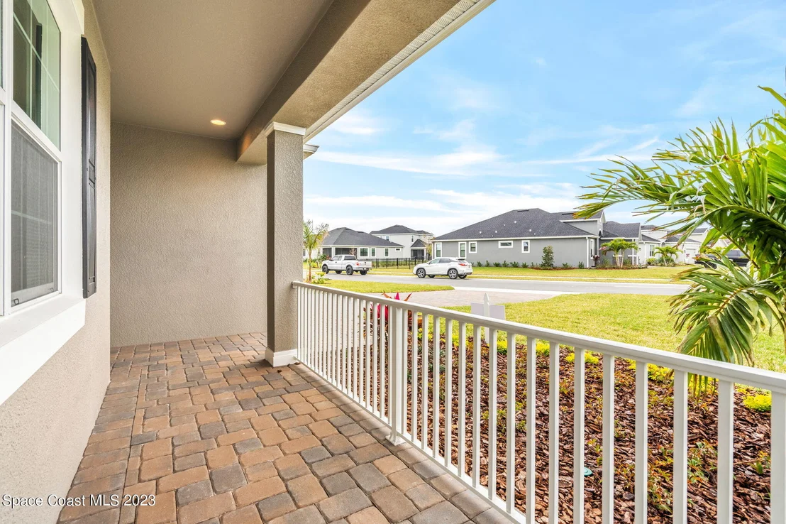 Photo of 8100 Lucent Court
