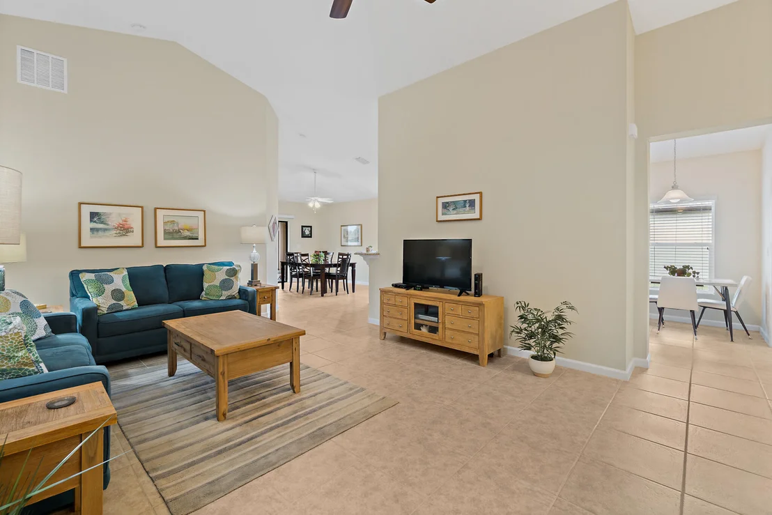 Photo of 1095 Sangria Circle