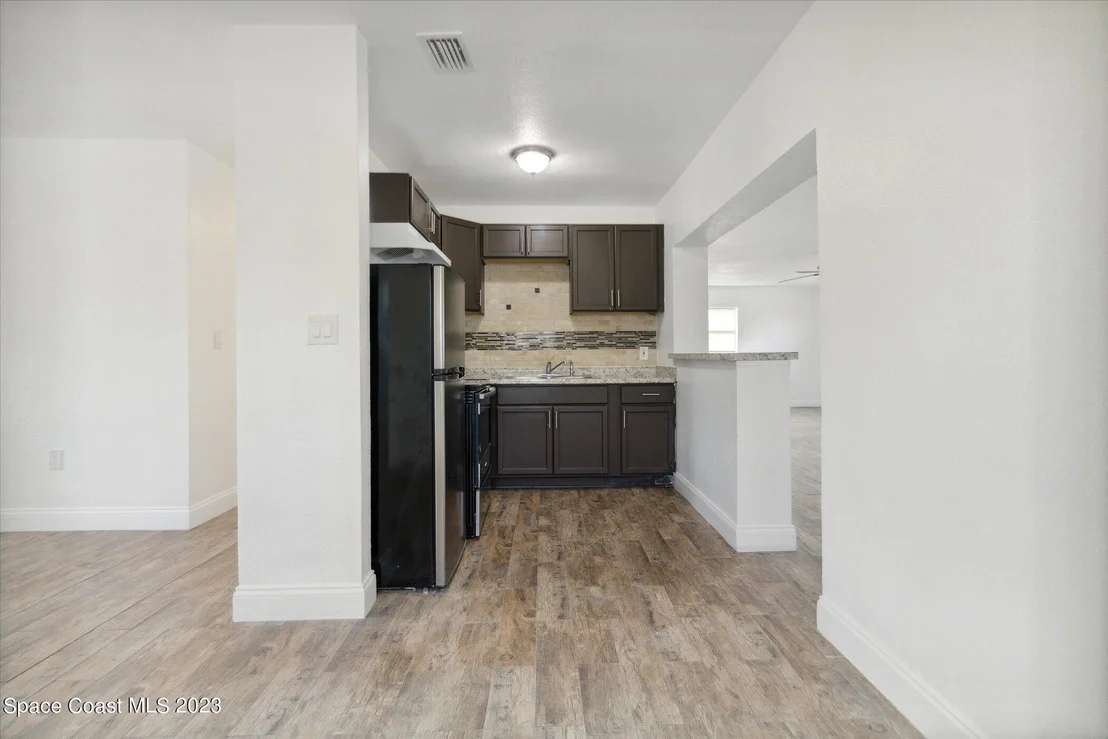 Photo of 3104 Swift Street