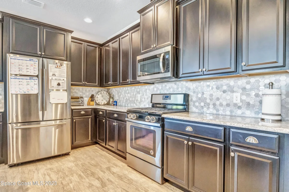 Photo of 7338 Bluemink Lane
