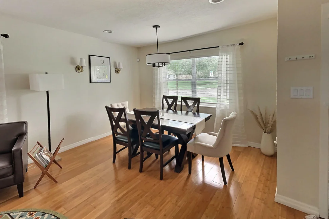 Photo of 2804 Scarlet Road