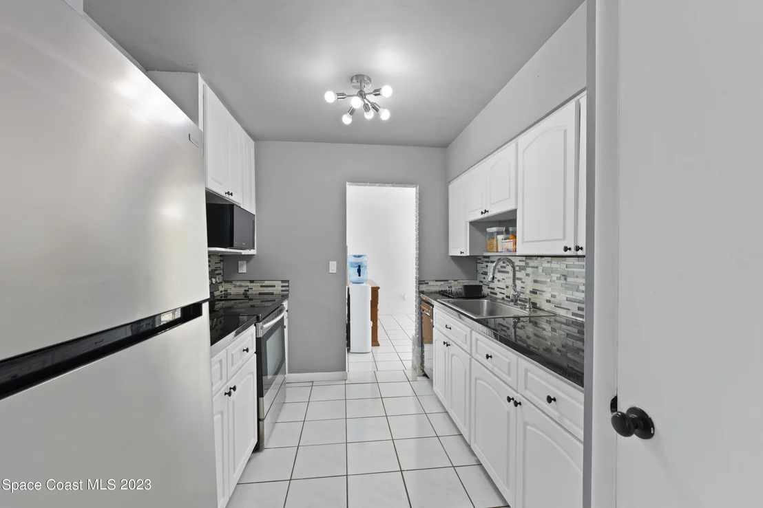 Photo of 1155 Wild Rose Drive NE