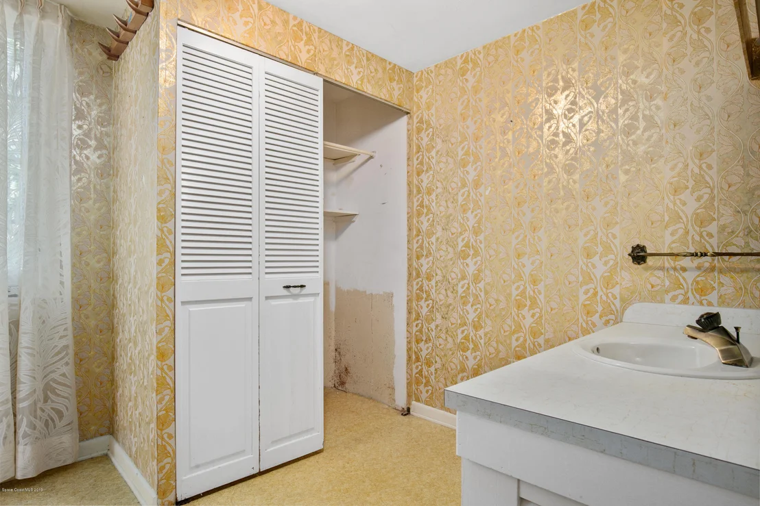Photo of 1305 Rockledge Drive