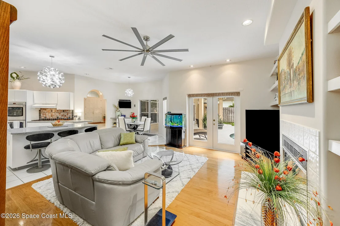 Photo of 370 Normandy Drive