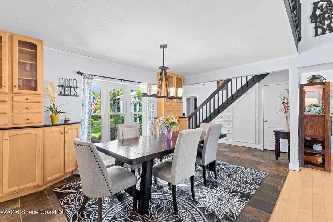 Photo of 56 Grandview Boulevard