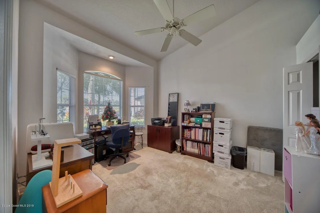 Photo of 527 Willis Way