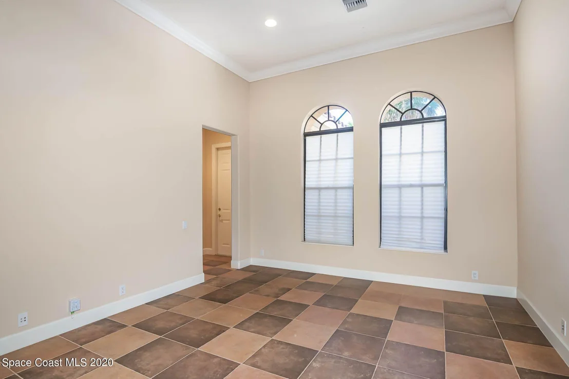 Photo of 4447 Reseda Way