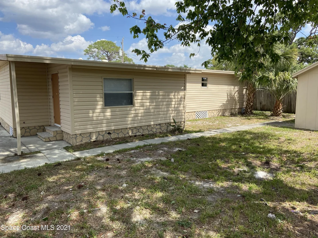 Photo of 384 Macarthur Circle